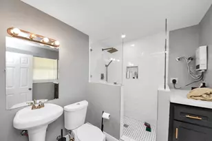 7309 Moline St, Houston, TX 77087 - Photo 17