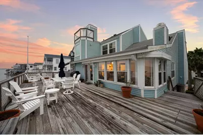 251 Isles End Road, Tiki Island, TX 77554 - Photo 19