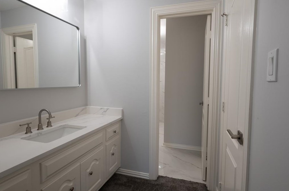 1711 Cottage Lndg Ln, Houston TX  77077-1992 exterior