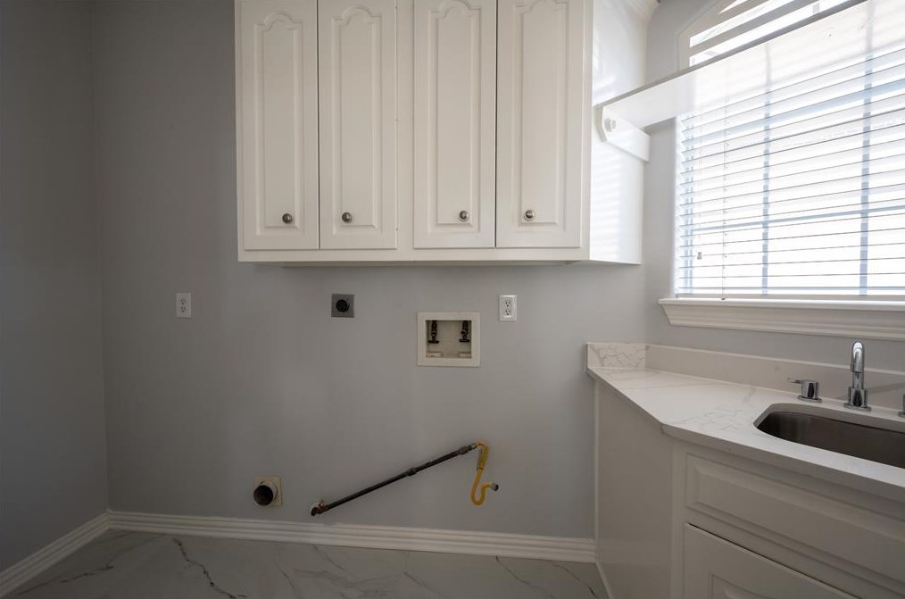 1711 Cottage Lndg Ln, Houston TX  77077-1992 exterior