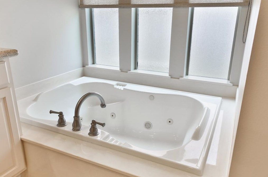 12623 Cooper Breaks Dr, Humble TX 77346-4112 exterior