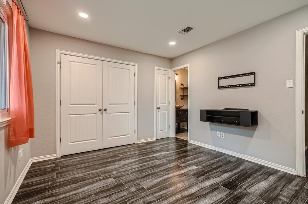 23507 Tree House Ln, Spring TX 77373-8801 exterior