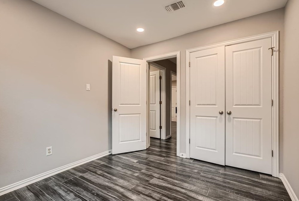 23507 Tree House Ln, Spring TX 77373-8801 exterior