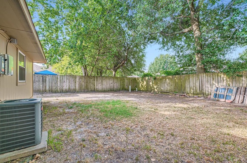 23507 Tree House Ln, Spring TX 77373-8801 exterior