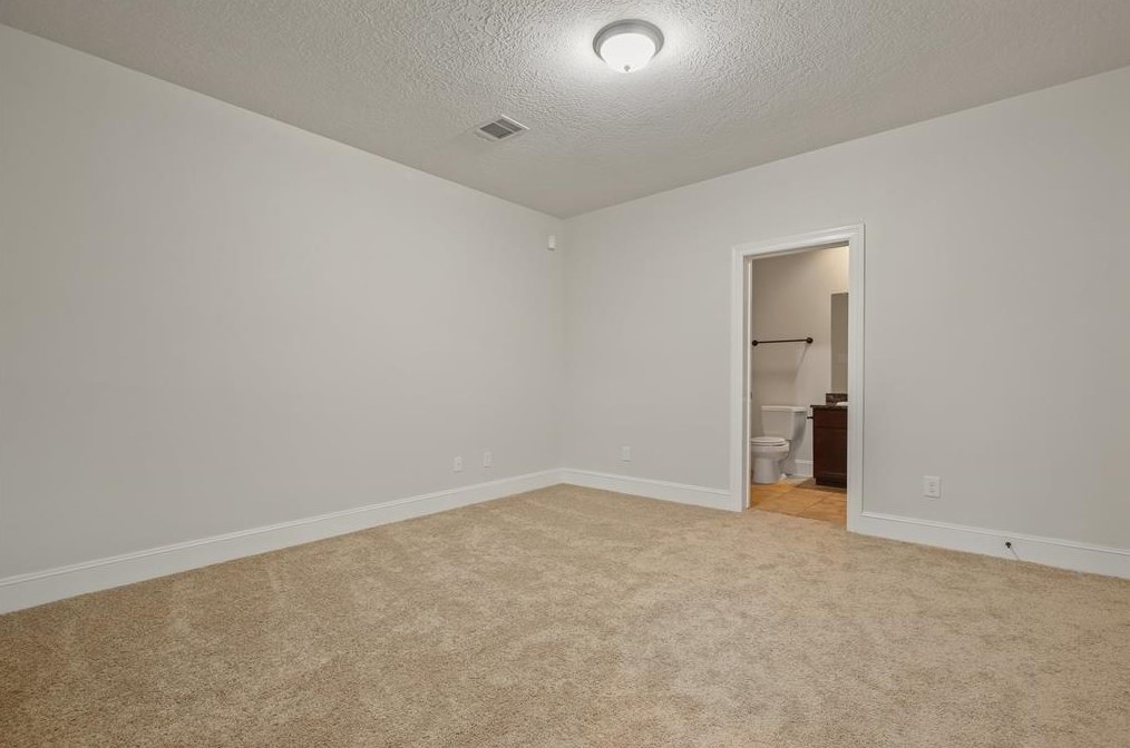 1123 Hempstead Villa Ln, Houston TX  77008-6048 exterior