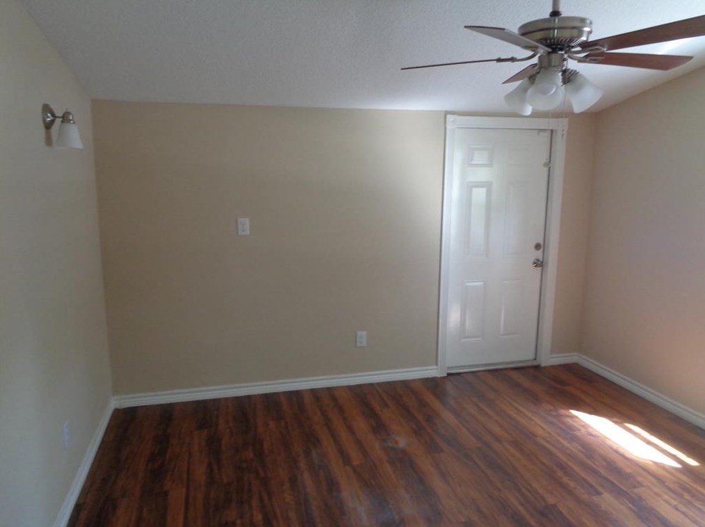 324 Azalea St, Richwood TX  77566-5334 exterior