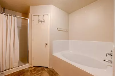 12718 Sai Baba Drive, Houston, TX 77038 - Photo 19