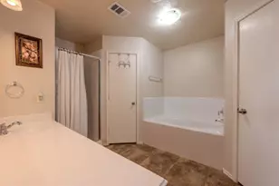 12718 Sai Baba Dr, Houston, TX 77038 - Photo 17