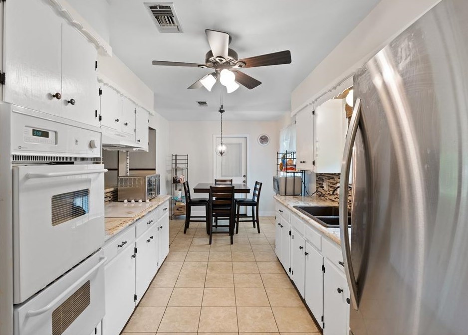 21271 Petty Dr, Conroe TX  77306-8811 exterior