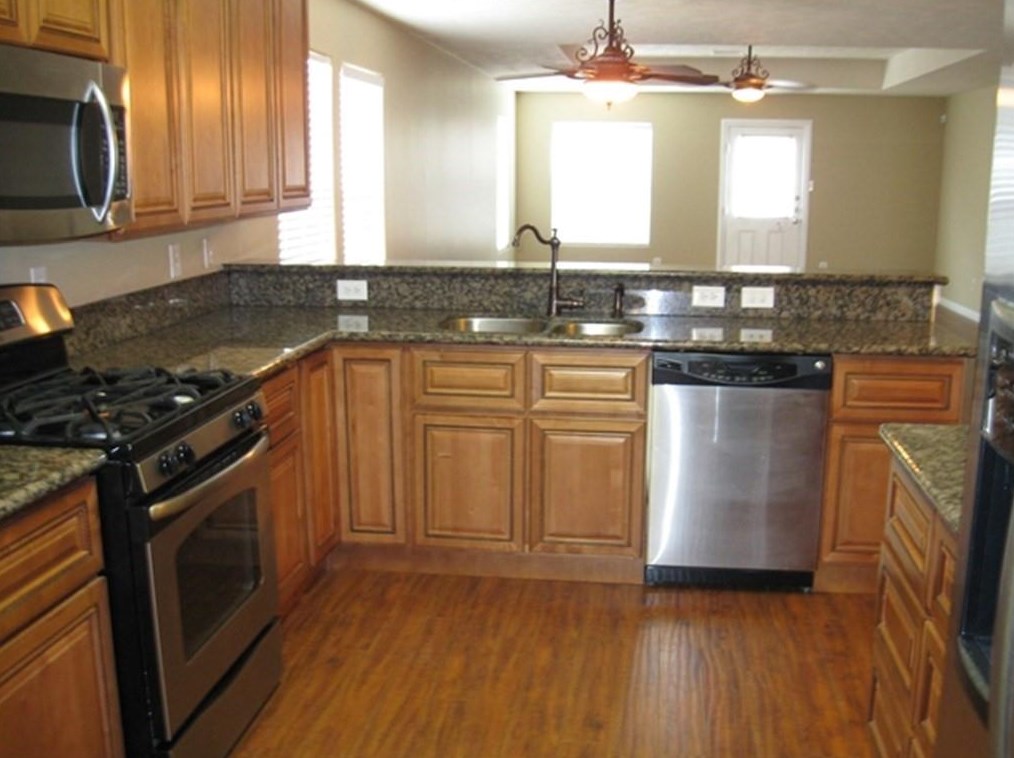 8306 Taro Ln, Baytown TX  77521-9581 exterior