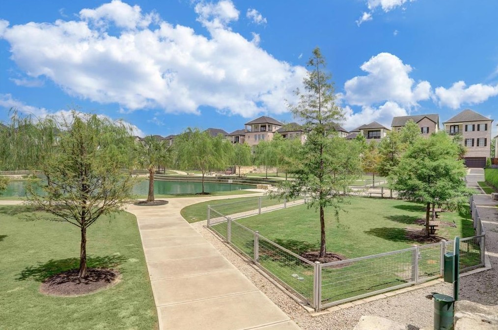 6006 Kansas, Houston TX  77007-1113 exterior