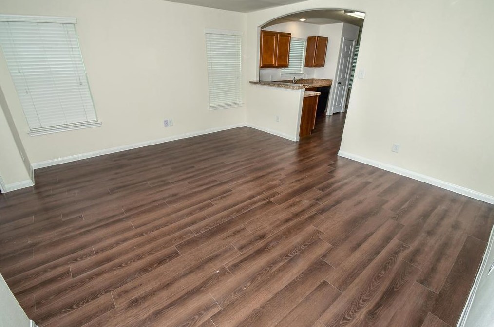 5711 Plantation Forest Dr, Katy TX  77449-1575 exterior