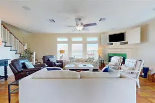 942 Kent, Port Bolivar, TX 77650 - Photo 31