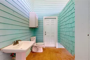 942 Kent, Port Bolivar, TX 77650 - Photo 21