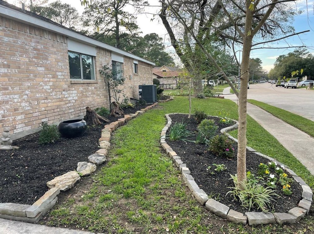 22226 Meadowhill Dr, Spring TX  77389-4742 exterior