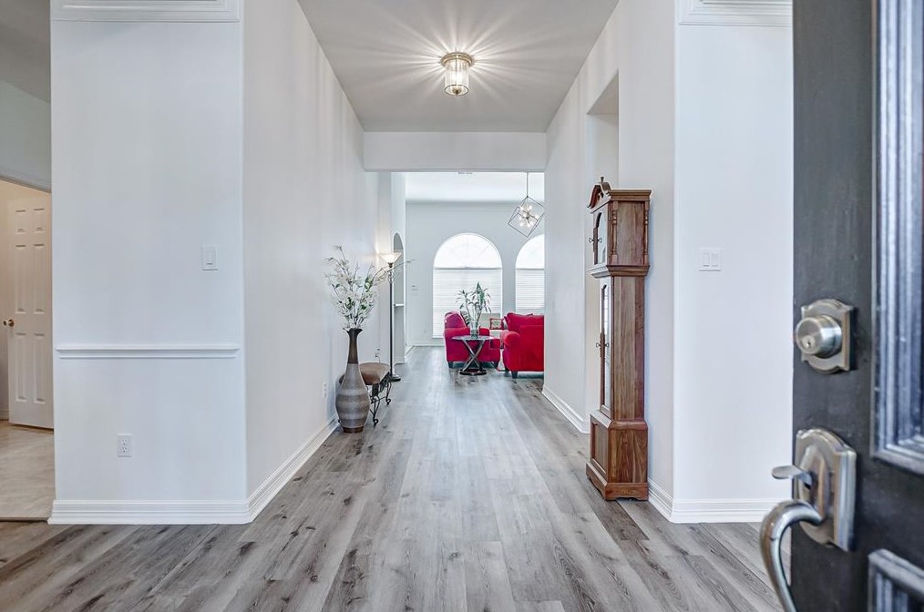 8803 Memorial Creek Dr, Spring TX  77379-8653 exterior