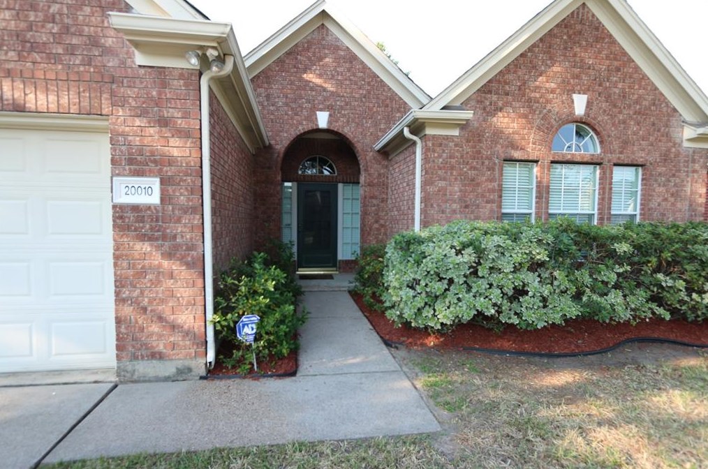 20010 Cedar Sun Trl, Katy TX  77449-4652 exterior