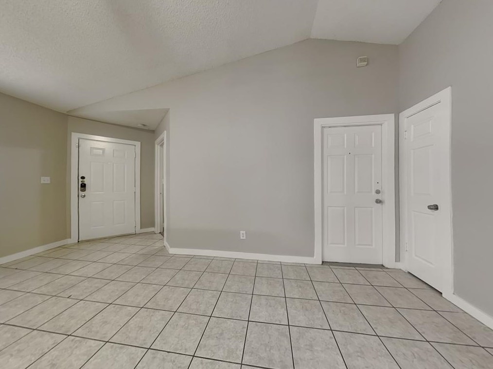 3147 Kelling St, Houston TX  77045-4335 exterior