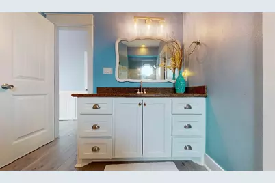 997 Austin Street, Gilchrist, TX 77617 - Photo 35