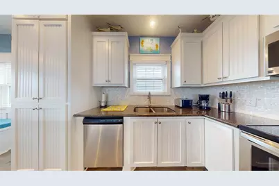 997 Austin Street, Gilchrist, TX 77617 - Photo 23