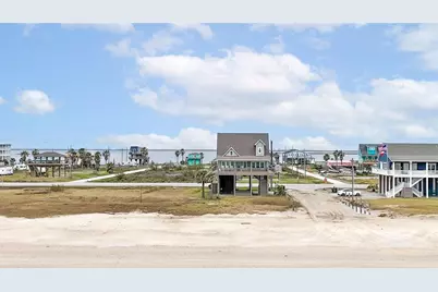 997 Austin Street, Gilchrist, TX 77617 - Photo 5