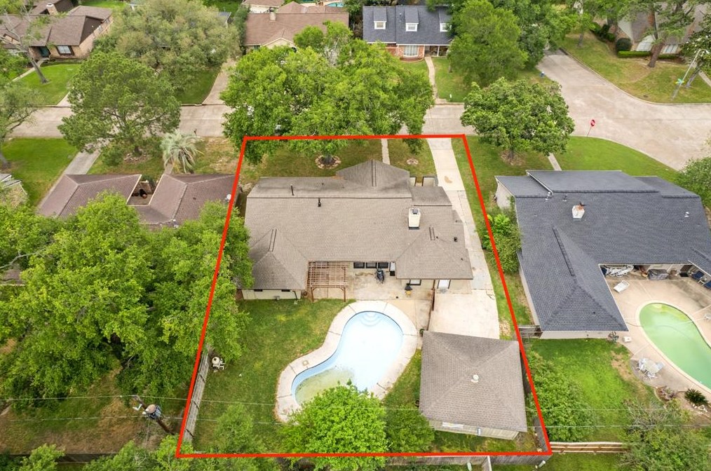 11407 Cold Spring Dr, Houston TX  77043-4603 exterior
