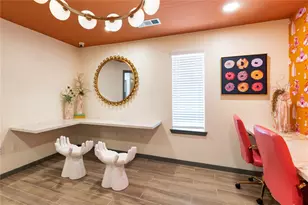 1200 W Koenig Ln St, Austin, TX 78756 - Photo 5