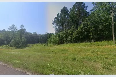 6240 US -190 W, Point Blank, TX 77364 - Photo 1