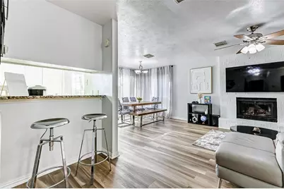 92 N Deerfoot Circle, The Woodlands, TX 77380 - Photo 9