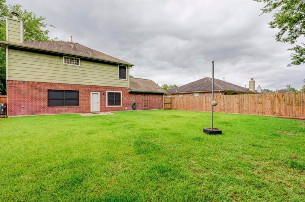 23123 Sandpiper Trl, Spring TX  77373-5408 exterior