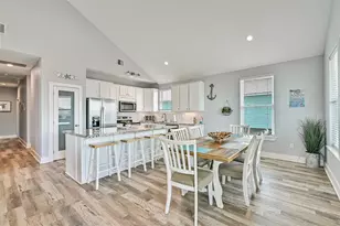 4207 Navarro Dr, Galveston, TX 77554 - Photo 5