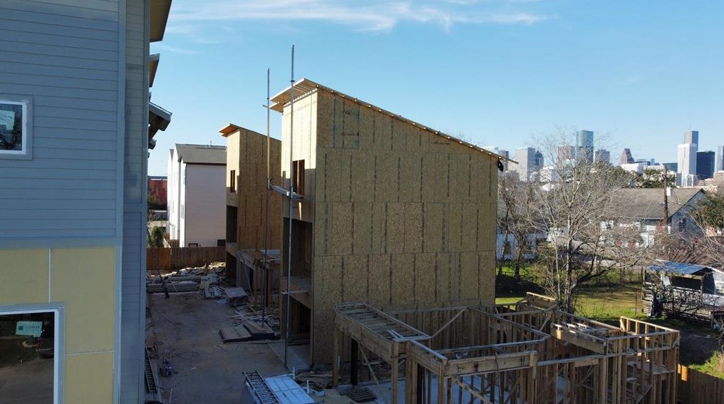 3038 Live Oak St, Houston TX  77004-1617 exterior