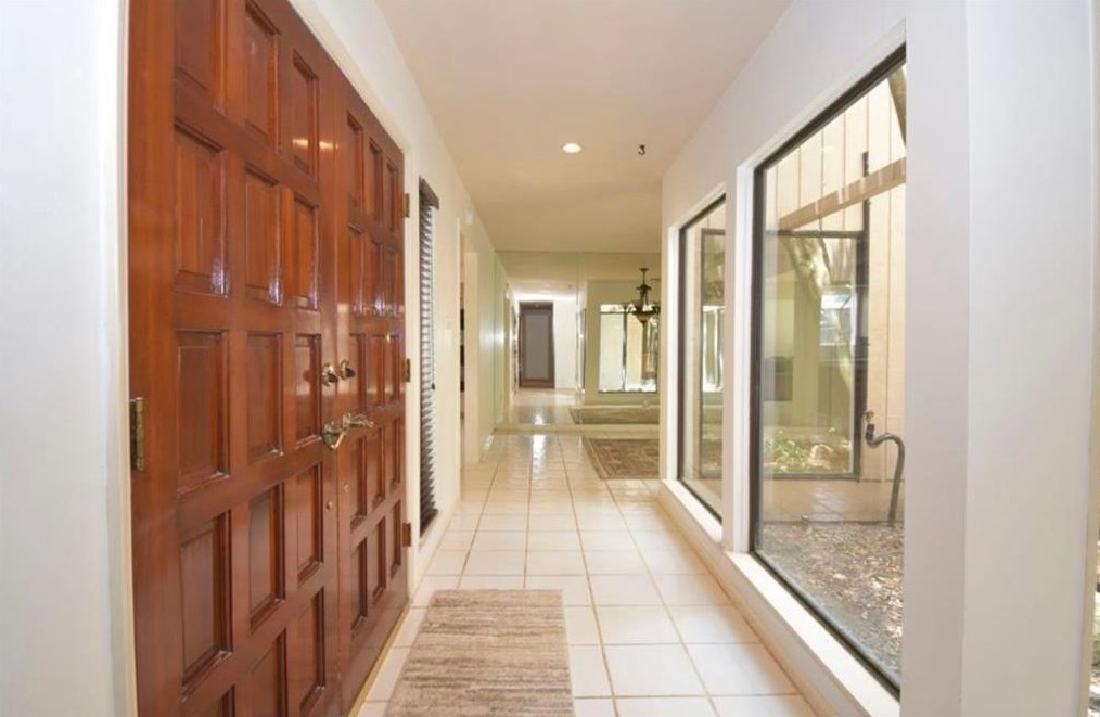 12326 Rocky Knoll Dr, Houston TX  77077-5906 exterior