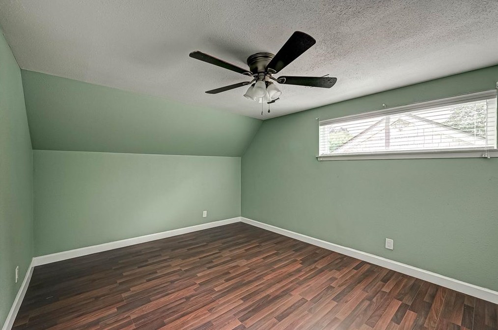 2015 Chaparral Dr, Houston TX  77043-2401 exterior