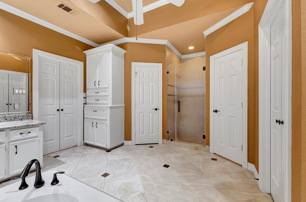 14622 Lofty Mtn Trl, Houston TX  77062-3244 exterior