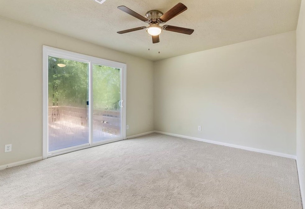 4806 Charade Dr, Houston TX  77066-2625 exterior