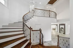 10 Broadwater Ct, Shenandoah, TX 77381 - Photo 9