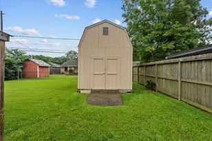 4205 Baron Ln, Deer Park, TX 77536 - Photo 21