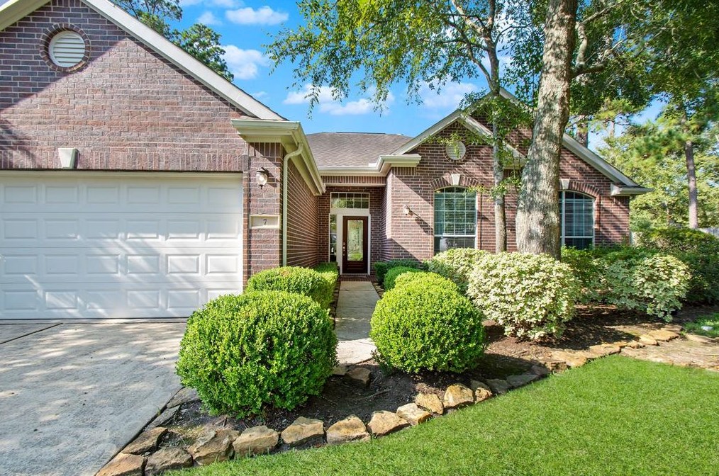 7 Red Adler Pl, Spring TX  77382-2865 exterior