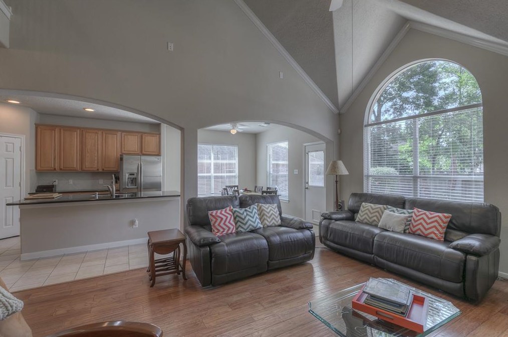 135 Archwyck Cir, Spring TX  77382-2407 exterior