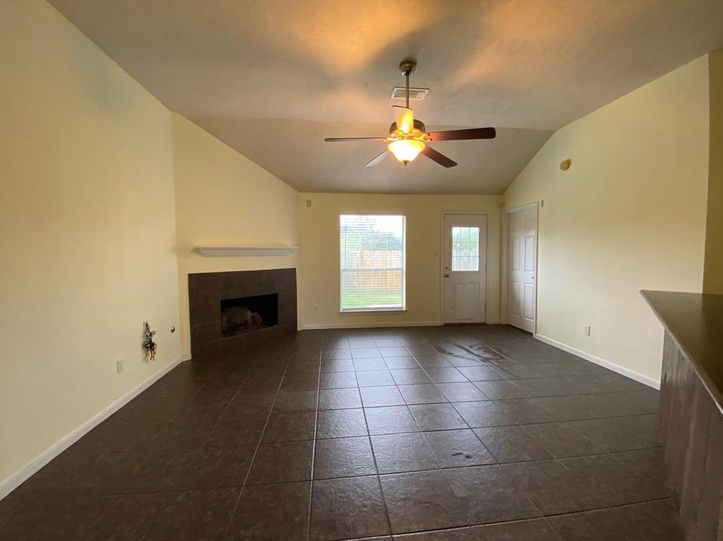 5151 Harrow Dr, Houston TX  77084-1777 exterior