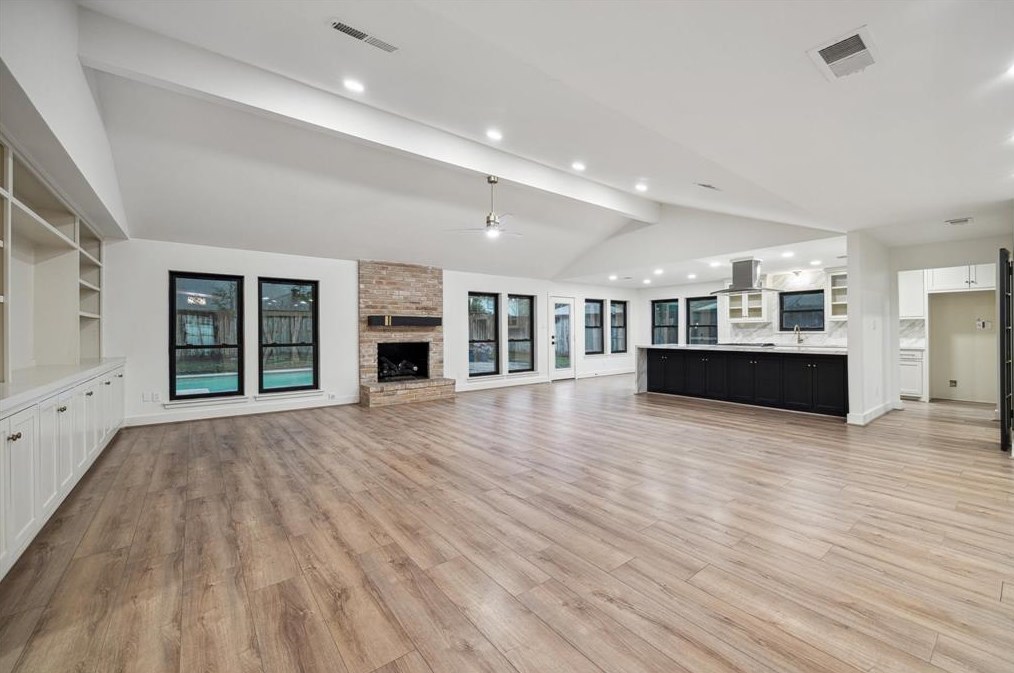 18114 Oakhampton Dr, Houston TX  77084-3261 exterior