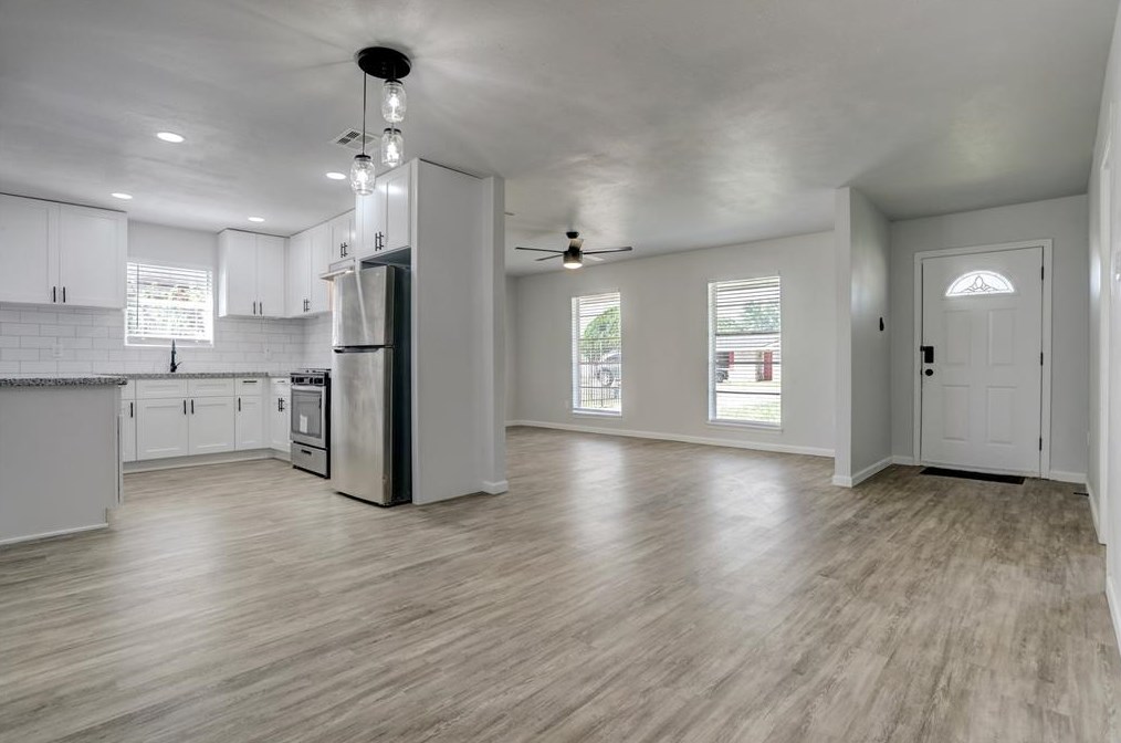 8902 Klondike St, Houston TX  77075-1516 exterior