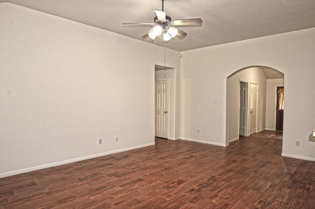 3708 Whitlam Ct, Pearland, TX 77584