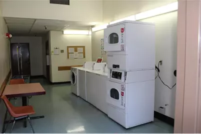 255 S Hill St, Los Angeles, CA 90012 - Photo 19