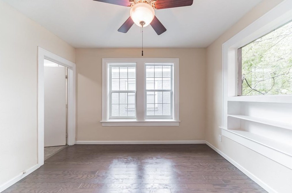 1628 Hawthorne, Houston TX  77006-4010 exterior