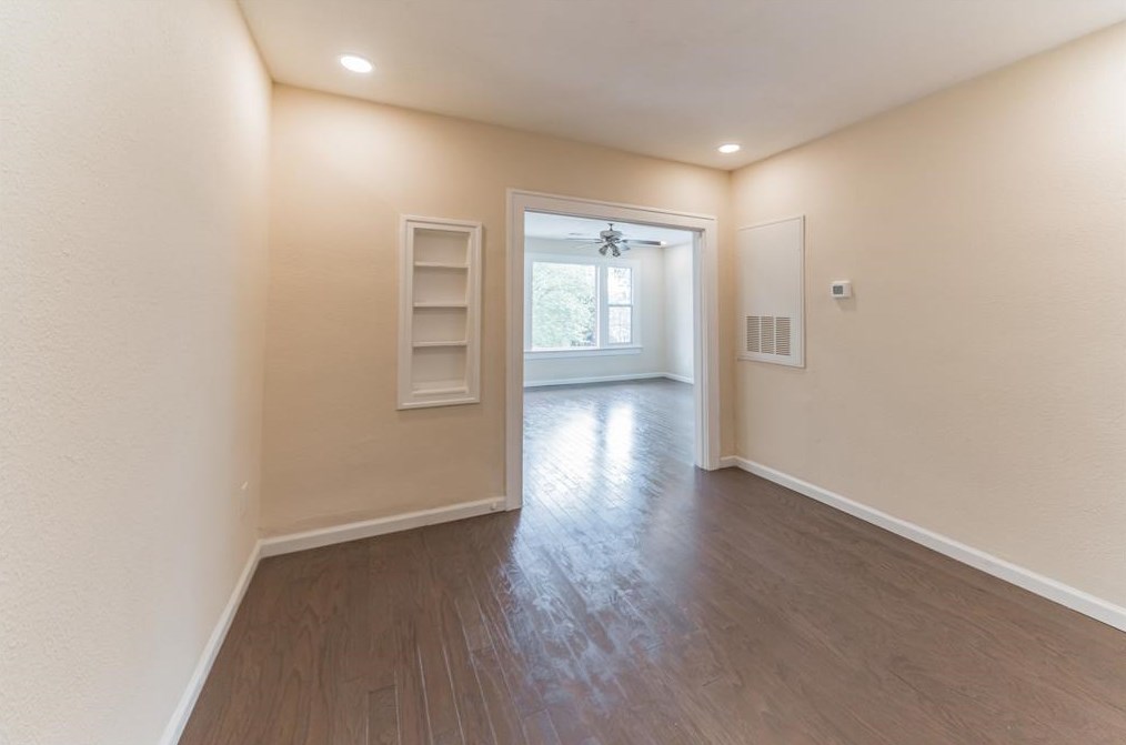 1628 Hawthorne, Houston TX  77006-4010 exterior