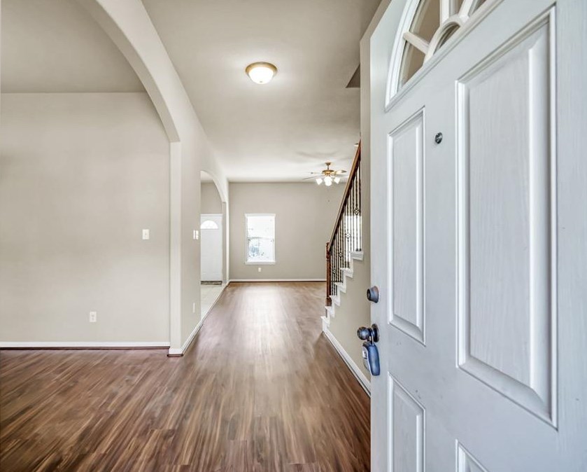 2618 Lexington Park Dr, Spring TX  77373-3316 exterior