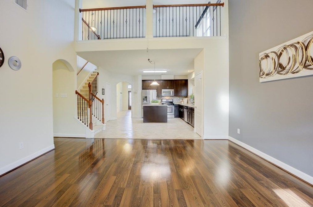 11714 Harristown Dr, Houston TX  77047-2577 exterior