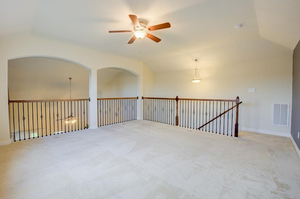 11714 Harristown Dr, Houston TX  77047-2577 exterior